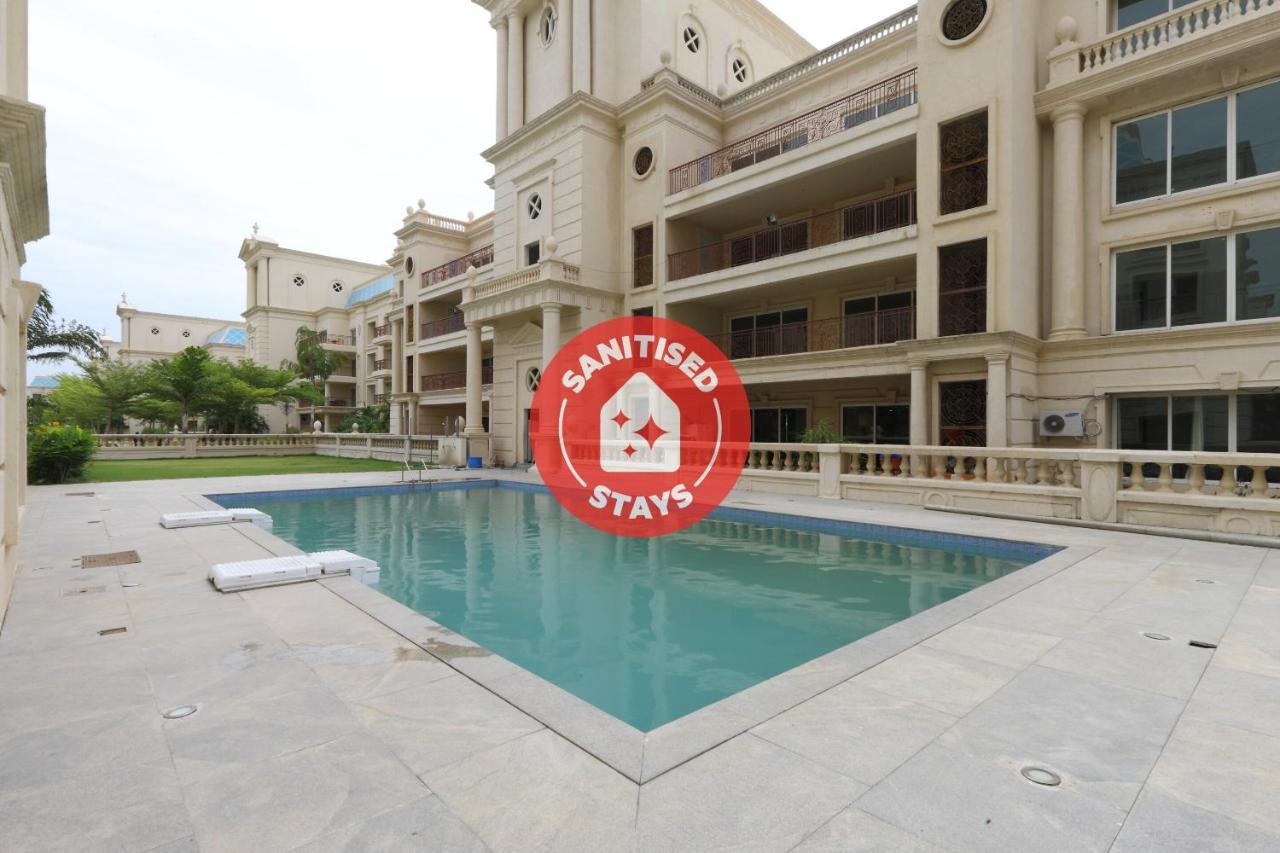 Oyo 6954 The Lawns Oragadam Hotel Luaran gambar