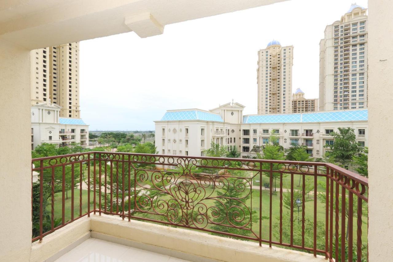 Oyo 6954 The Lawns Oragadam Hotel Luaran gambar